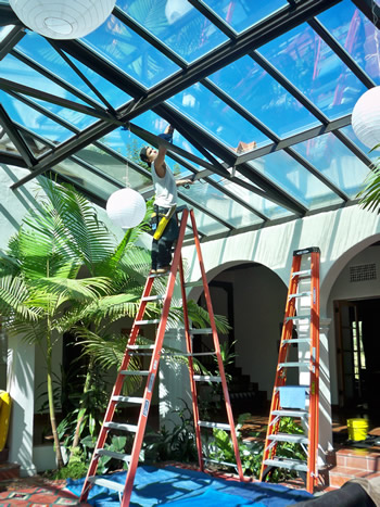skylight cleaning